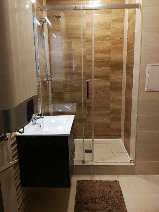 Adel Apartman Makó Dış mekan fotoğraf
